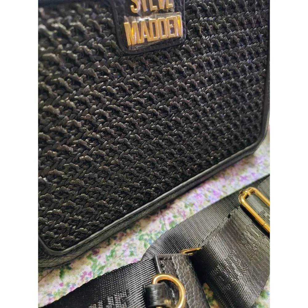 NWOT Steve Madden Woven Black Crossbody Camera Bag